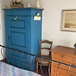 Reetdachkate In Stadland-seefeld By Interhome Дом отдыха Augustgroden